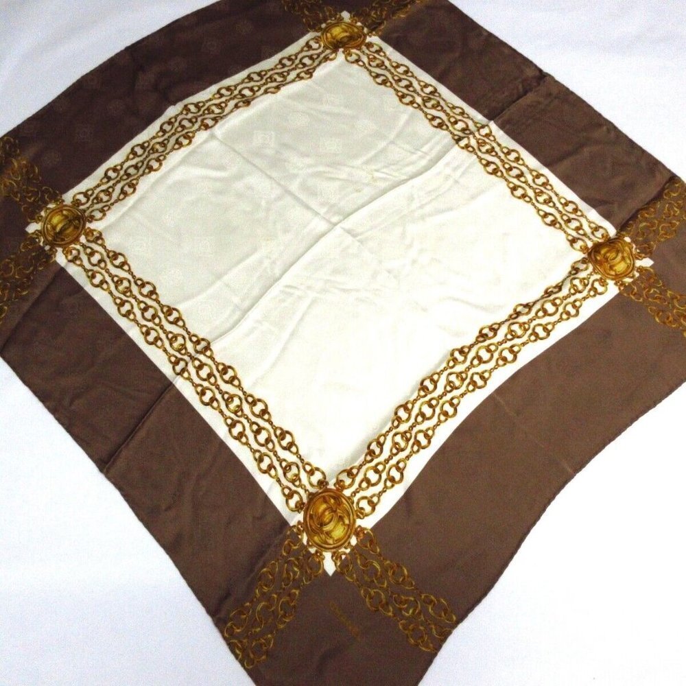 100% Authentic CHANEL White Brown Scarf